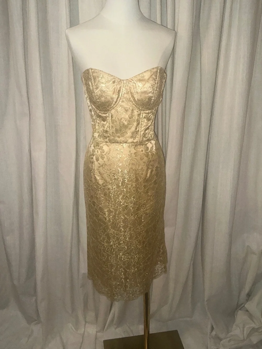 Milly of New York Gold Lace Strapless Cocktail Dress | Size 8 - Picture 1 of 5